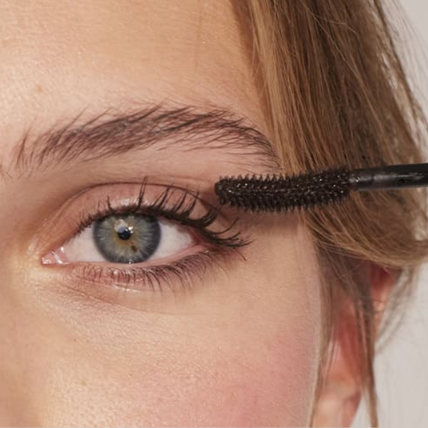 Mascara tubulaire pour les cils Aime