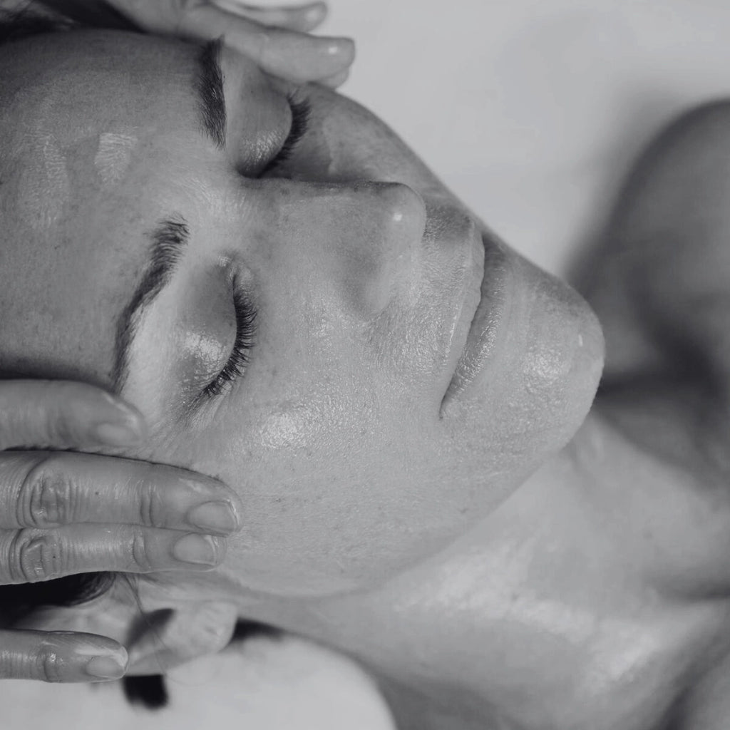 Barbara Sturm Instant Glow Facial Gift Card